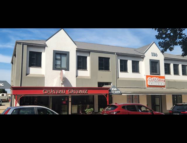 115M² OFFICE TO LET IN ESSENWOOD